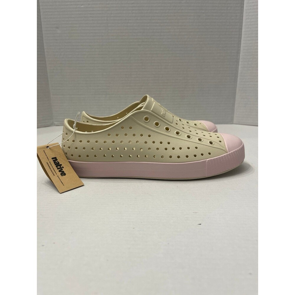 Native Shoes Jefferson Sneakers Bone White/Milk Pink Size 4 Big Kid New With Tag